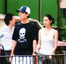 香港娱乐圈爆料姐弟恋,年龄差距下的爱情火花  第3张