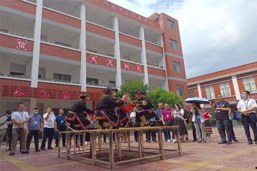 江华二中爆料新闻最新,校园风云再起,真相即将揭晓! 第3张 江华二中爆料新闻最新,校园风云再起,真相即将揭晓! 第3张